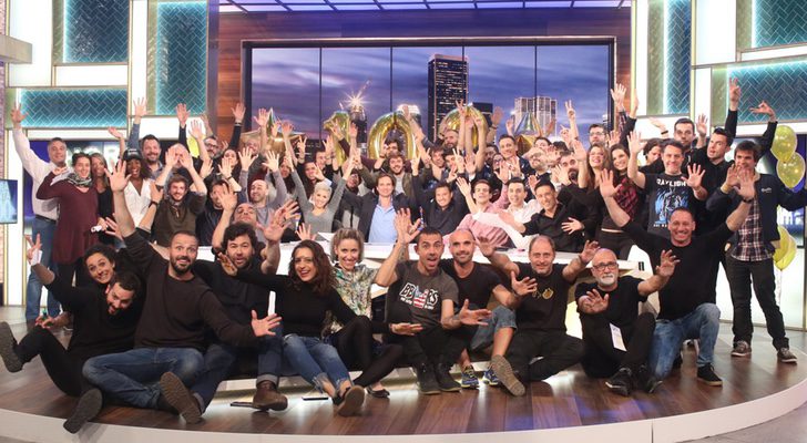 El equipo de 'Hora punta' celebra los 100 programas