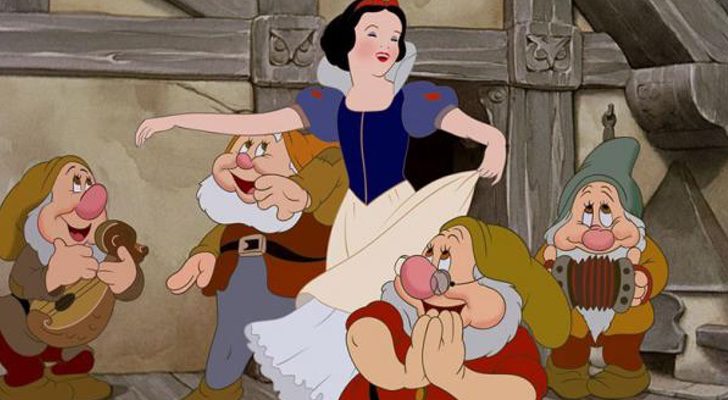 La película &quot;Blancanieves y los siete enanitos&quot;