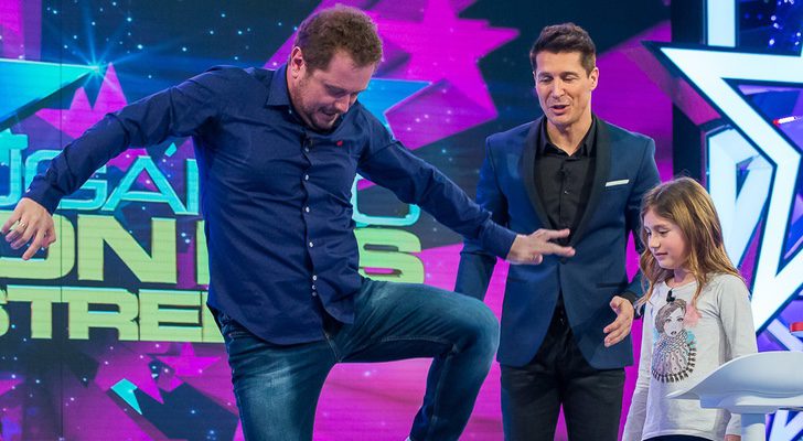 &#39;Jugando con las estrellas&#39; (8%) cae 1,7 puntos