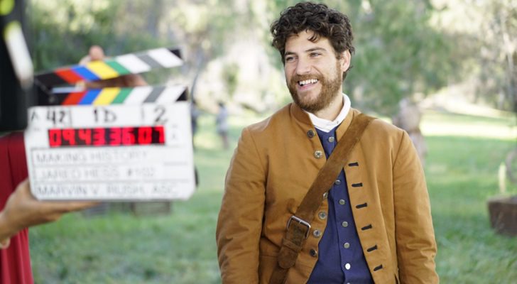 Adam Pally en el rodaje de 'Making History'