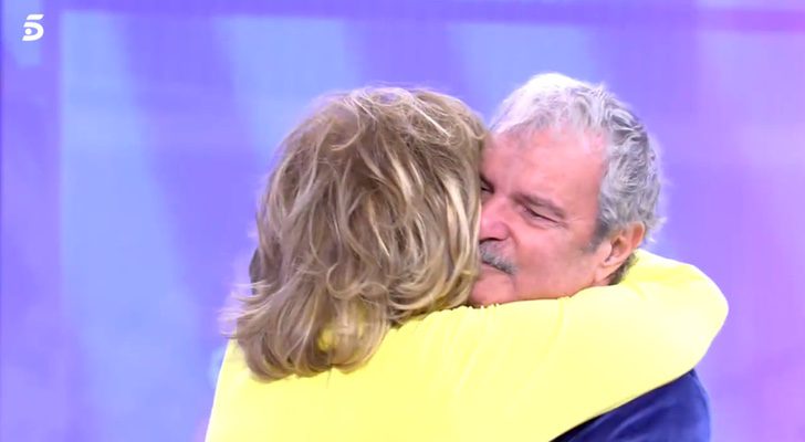 María Teresa Campos y Jesús Mariñas en el final de '¡Qué tiempo tan feliz!'