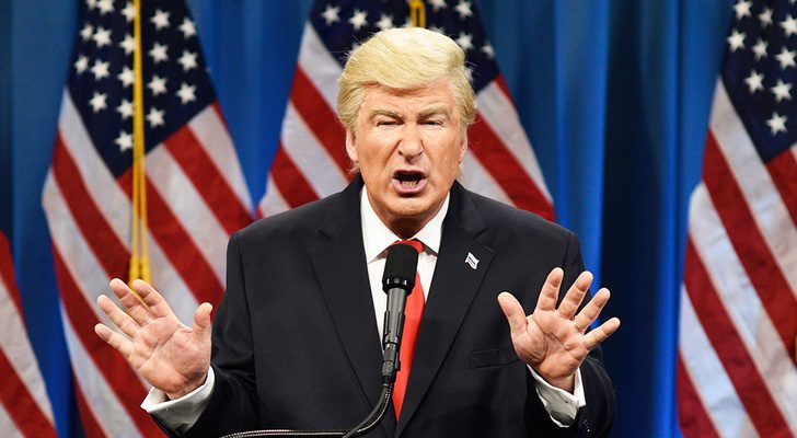 Alec Baldwin en una de sus imitaciones de Donald Trump