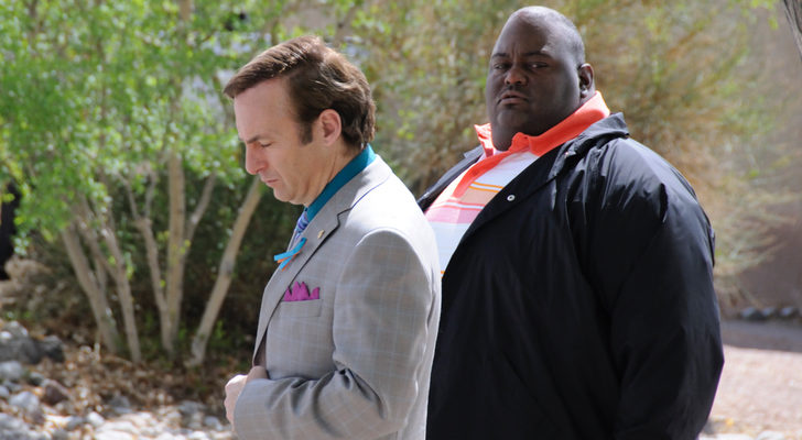 Lavell Crawford con Bob Odenkirk en &#39;Breaking Bad&#39;