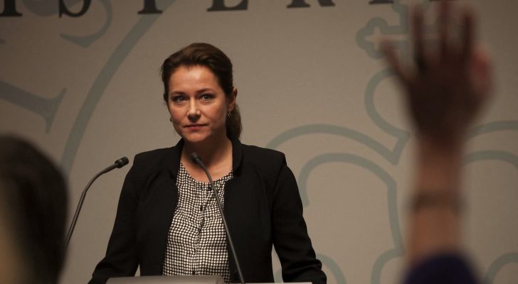Sidse Babett Knudsen es Birgitte Nyborg