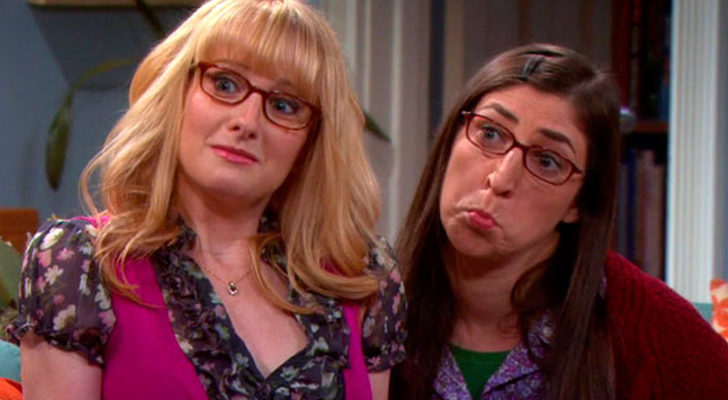 Mayim Bialik y Melissa Rauch de 'The Big Bang Theory'
