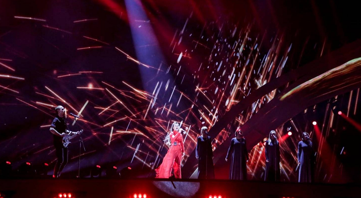 El rojo y la espectacularidad, protagonistas en la puesta en escena