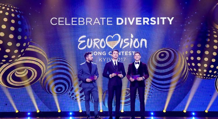 Oleksandr Skichko, Volodymyr Ostapchuk y Timur Miroshnychenko, presentadores de Eurovisión 2017