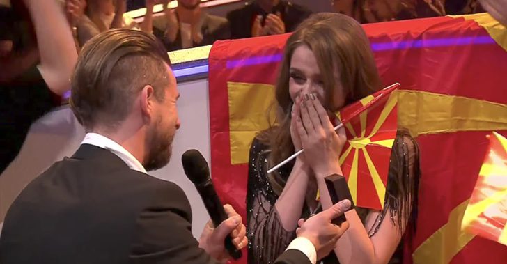 El novio de Jana Burceska le pide matrimonio