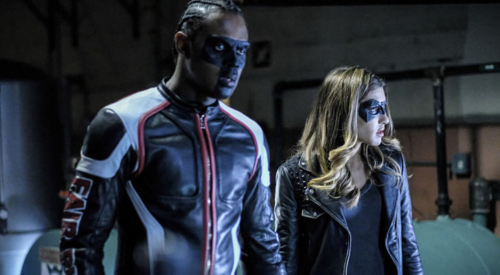 'Arrow' 5x21 Recap: "Honor Thy Fathers"