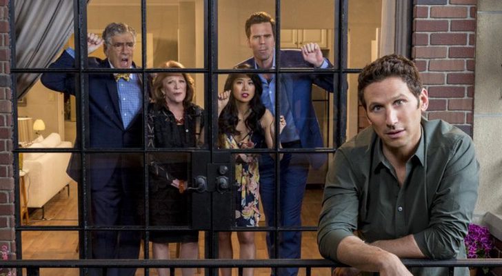 Reparto de la comedia de CBS '9JKL'