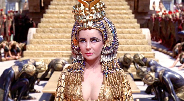 Cleopatra interpretada por Elizabeth Taylor