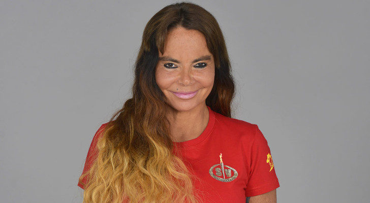 Desterrada de la playa