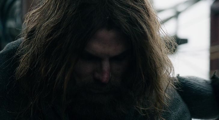 &#39;Arrow&#39; 5x23 Recap: &quot;Lian Yu&quot;