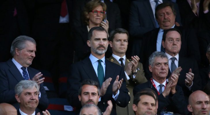 El rey Felipe VI en el palco durante la final de la Copa del Rey