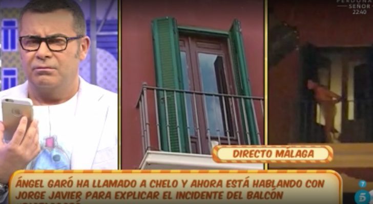 Jorge Javier atendiendo la llamada de Ángel Garó en 'Sálvame'
