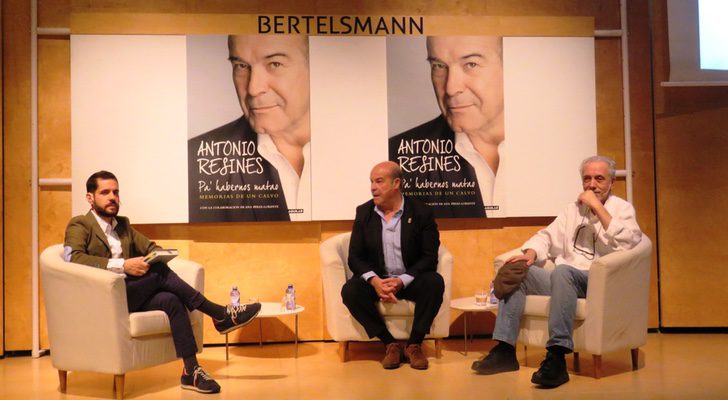 Antonio Resines presenta su libro "Pa'habernos matao'. Memorias de un calvo"
