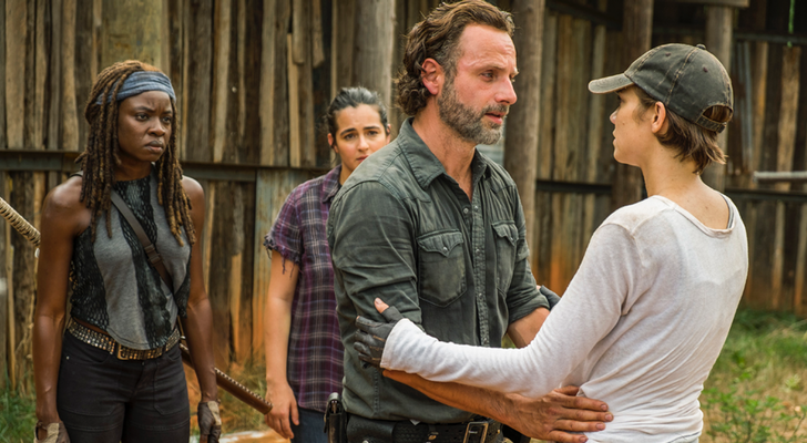 Andrew Lincoln y Danai Guria en 'The Walking Dead'