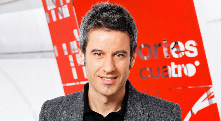 Nico Abad, comentarista deportivo de Mediaset