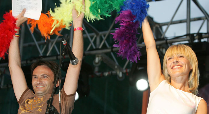 Fernando Tejero y Cayetana Guillén Cuervo en el pregón del Orgullo Gay de 2006