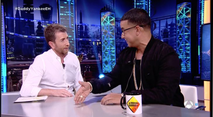 Daddy Yankee y Pablo Motos en 'El hormiguero'