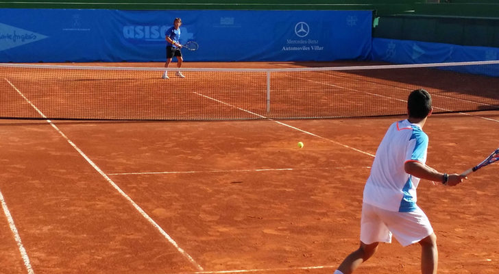 'El extranjero', la historia de un tenista que es acusado de asesinato