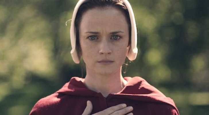 Alexis Bledel como Emily/Ofglen en 'The Handmaid's Tale'