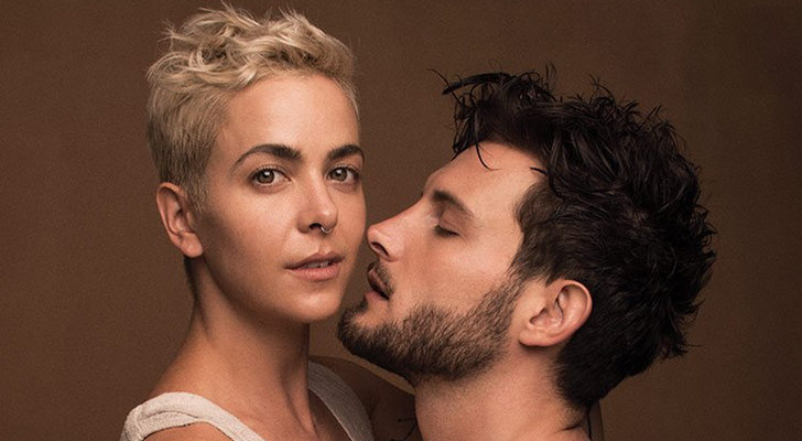 Nico Tortorella, actor de 'Younger' junto a su pareja Bethany Meyers
