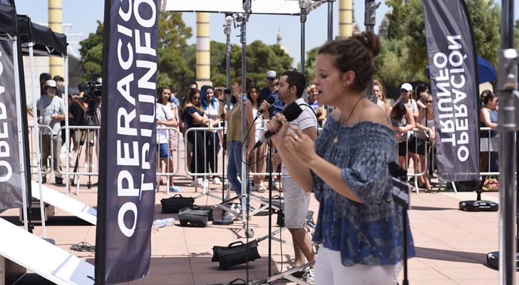 Dos aspirantes en los castings de 'Operación Triunfo'