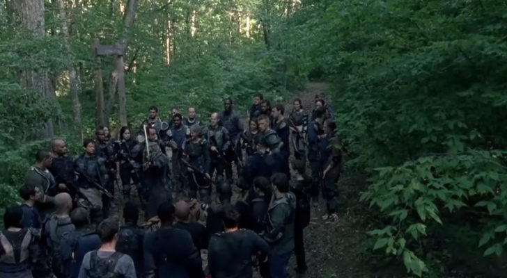 El Rey Ezequiel ayuda a Rick en la guerra contra Negan