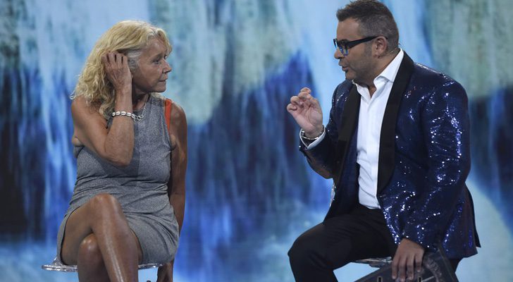 Jorge Javier Vázquez entrevista a Mila Ximénez en 'Supervivientes'