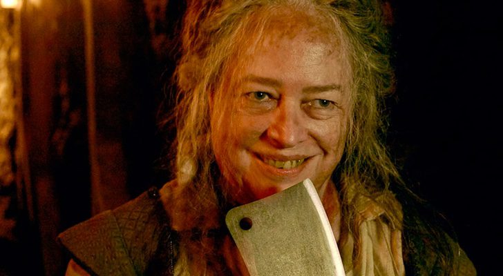 Kathy Bates como La Carnicera en 'AHS: Roanoke'