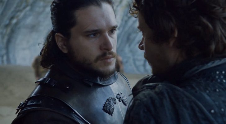 Jon Nieve y Theon Greyjoy en el 7x04 de 'Juego de Tronos'