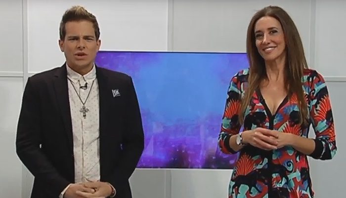 Enric Escudé y Elsa Anca, presentadores de 'Perdóname'