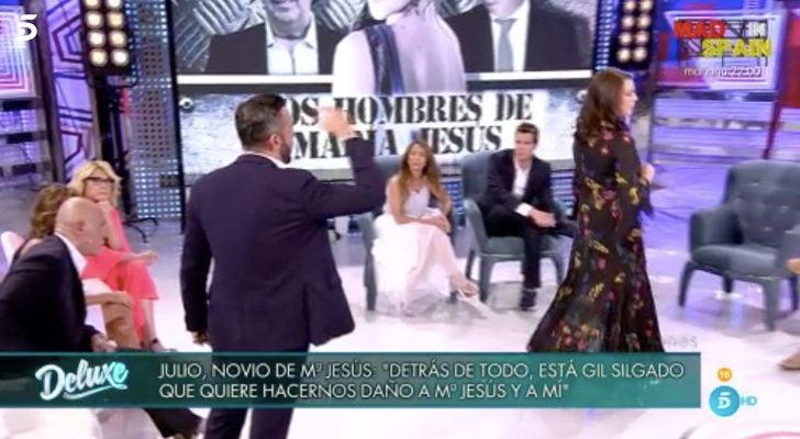 Kike Calleja se enfrenta a María Jesús Ruíz