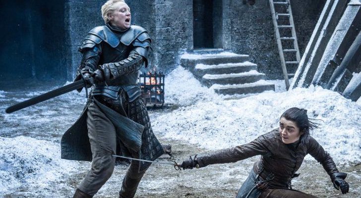 Arya y Brienne en 'Juego de Tronos'