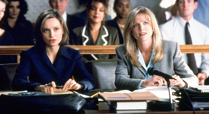 Courtney Thorne-Smith y Calista Flockhart en 'Ally McBeal'