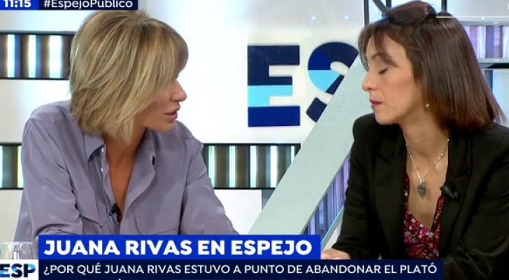 Susanna Griso y Juana Rivas durante la entrevista en 'Espejo Público'