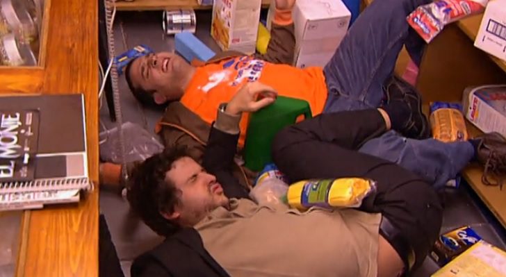 Aquí no hay quien viva