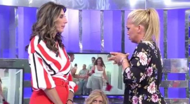 Belén Esteban hablando con Paz Padilla de la llamada de Campanario en 'Sálvame'