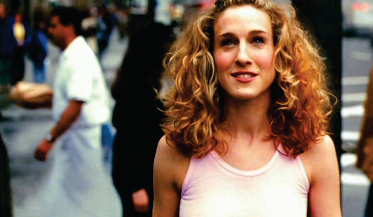 Imagen de Carrie por las calles de Nueva York en 'Sexo en Nueva York'