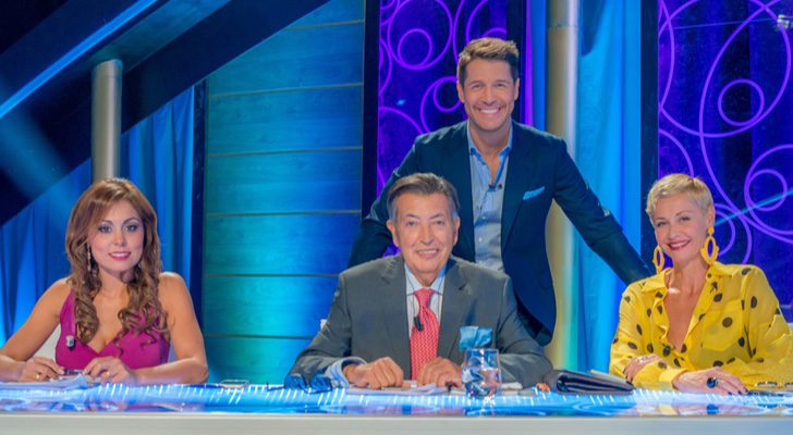 Jaime Cantizano y el jurado en &#39;Original y copla&#39;