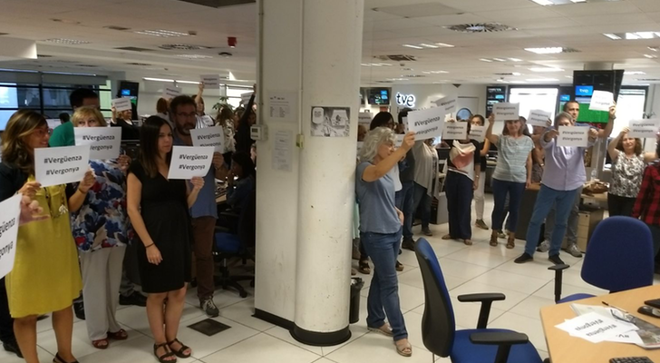 Trabajadores se manifiestan en Torrespaña