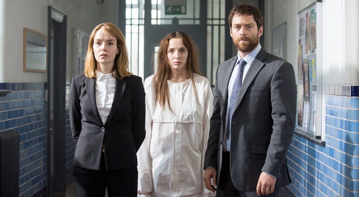  Richard Rankin, Jodie Comer y Valene Kane en 'Trece'