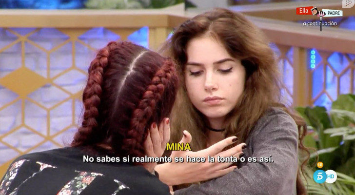 Mina habla con Carlota sobre Yangyang