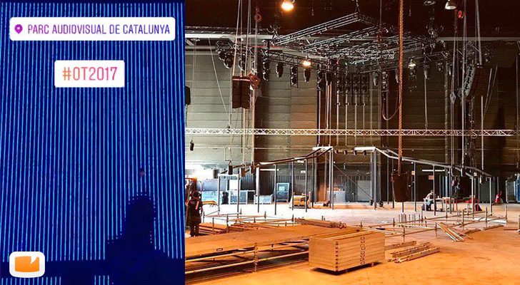 La pasarela de 'OT 2017', con el suelo iluminado, y las obras del plató hace unas semanas