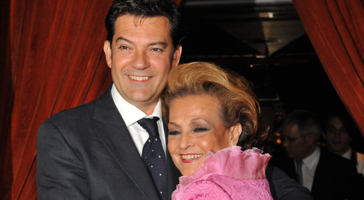 Augustó Algueró junto a su madre, Carmen Sevilla