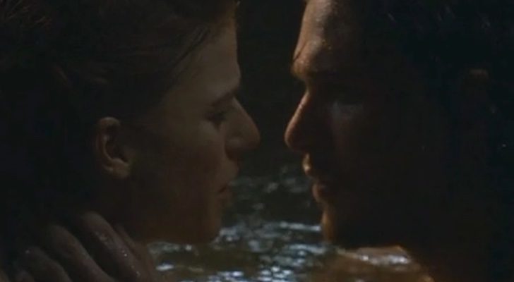 Jon Nieve e Ygritte en las cuevas más allá del Muro en 'Juego de Tronos'