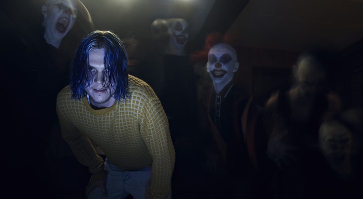 Evan Peters es Kai en la séptima temporada de 'American Horror Story'