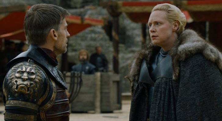 Jaime Lannister (Nikolaj Coster-Waldau)y Brienne de Tarth (Gwendoline Christine)