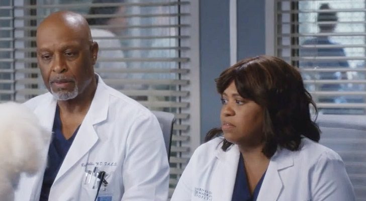 Webber y Bailey entrevistando a los candidatos para ser los nuevos internos en &#39;Anatomía de Grey&#39;